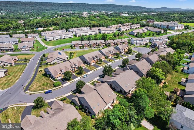1530 AMHERST CT, Mechanicsburg, PA 17050