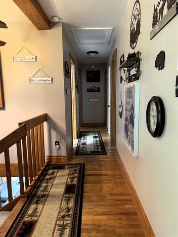 125 N Cedar Street, Evart, MI 49631