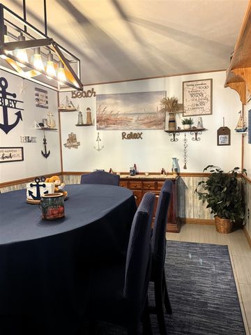 125 N Cedar Street, Evart, MI 49631