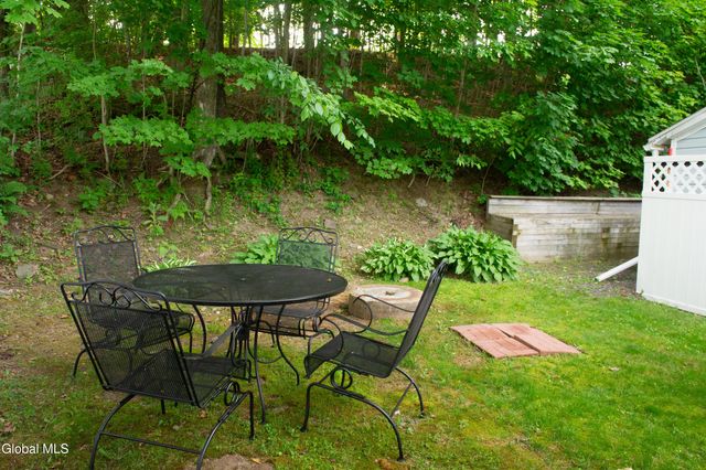397 Creek Road, Brunswick, NY 12198