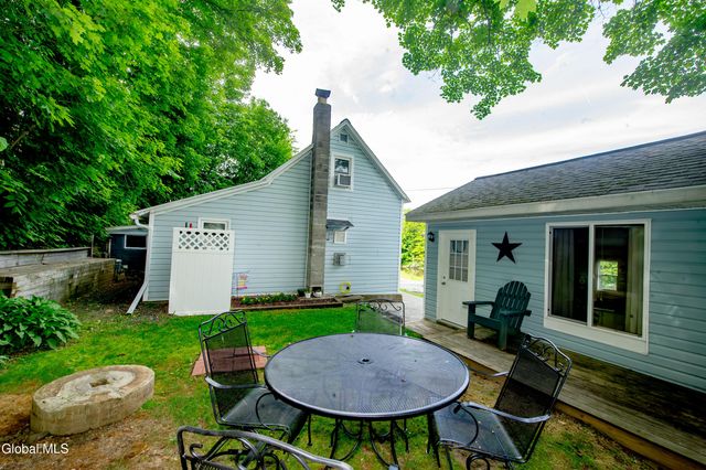 397 Creek Road, Brunswick, NY 12198