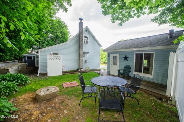 397 Creek Road, Brunswick, NY 12198