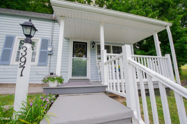 397 Creek Road, Brunswick, NY 12198