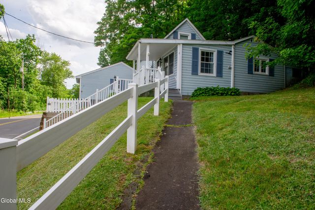 397 Creek Road, Brunswick, NY 12198
