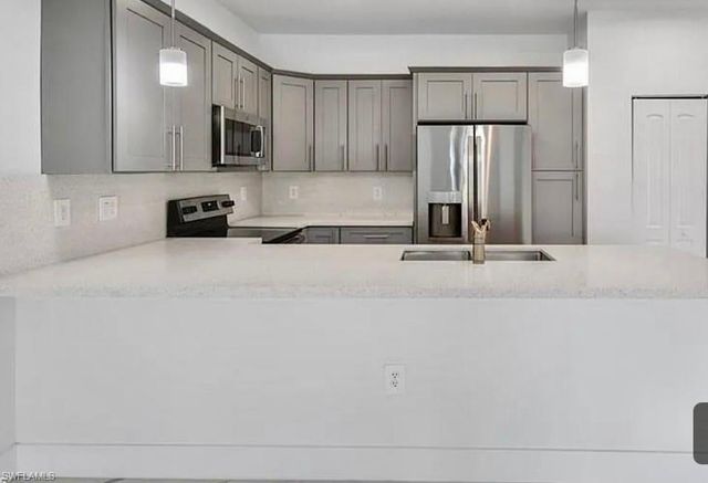402 Grant BLVD, Lehigh Acres, FL 33974