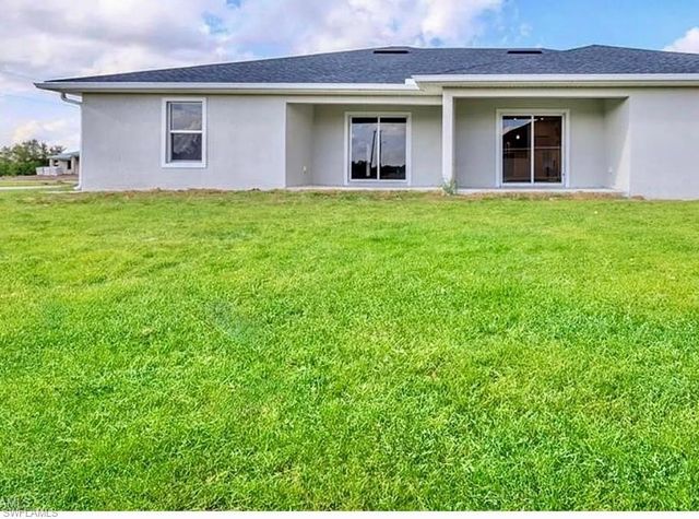 402 Grant BLVD, Lehigh Acres, FL 33974