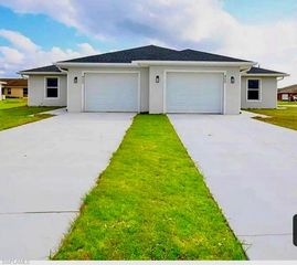 402 Grant BLVD, Lehigh Acres, FL 33974