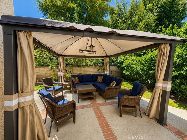 15376 Bambi Court, Moorpark, CA 93021