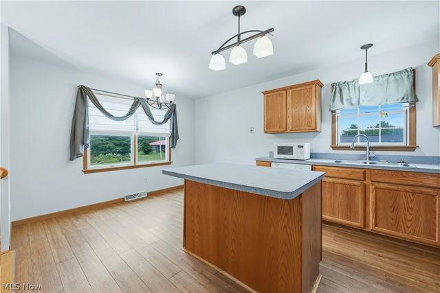 5613 Pierce Road NW, Warren, OH 44481