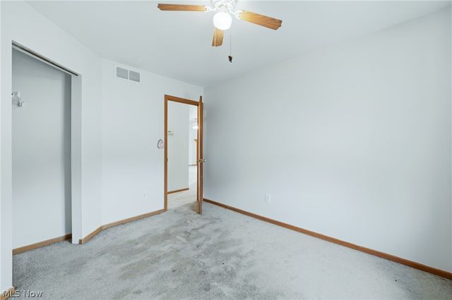 5613 Pierce Road NW, Warren, OH 44481