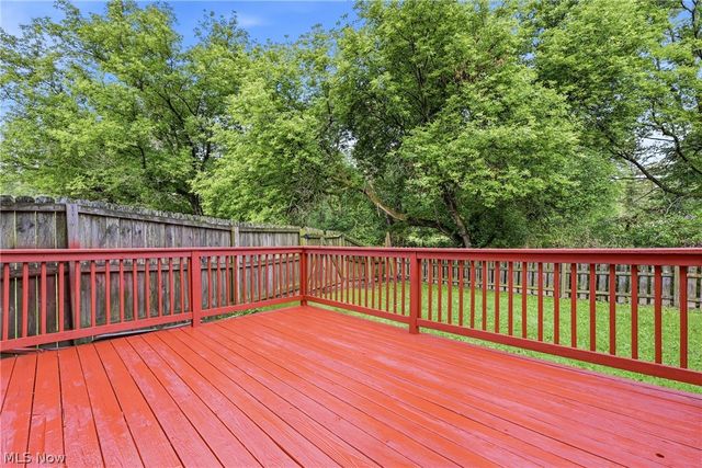 5613 Pierce Road NW, Warren, OH 44481