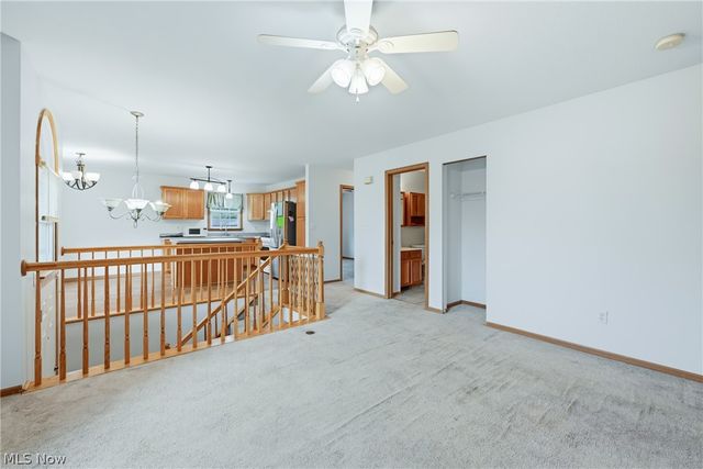 5613 Pierce Road NW, Warren, OH 44481