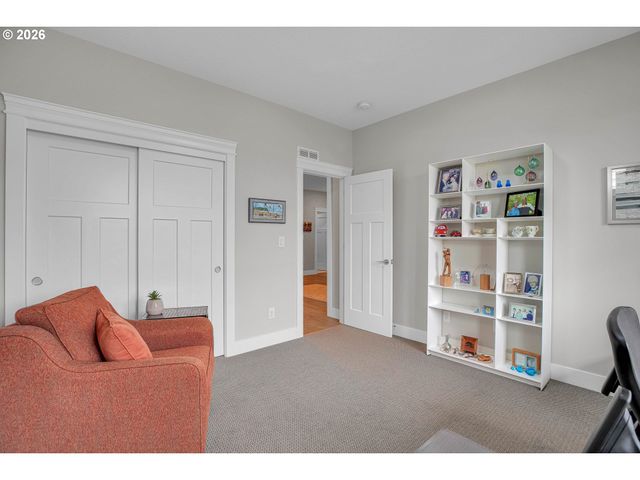 1225 S 44TH Ave, Ridgefield, WA 98642