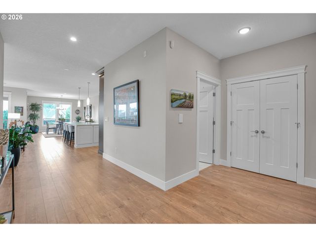 1225 S 44TH Ave, Ridgefield, WA 98642