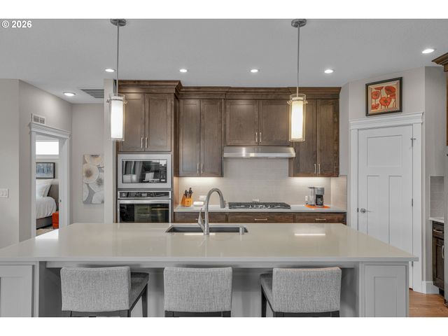 1225 S 44TH Ave, Ridgefield, WA 98642