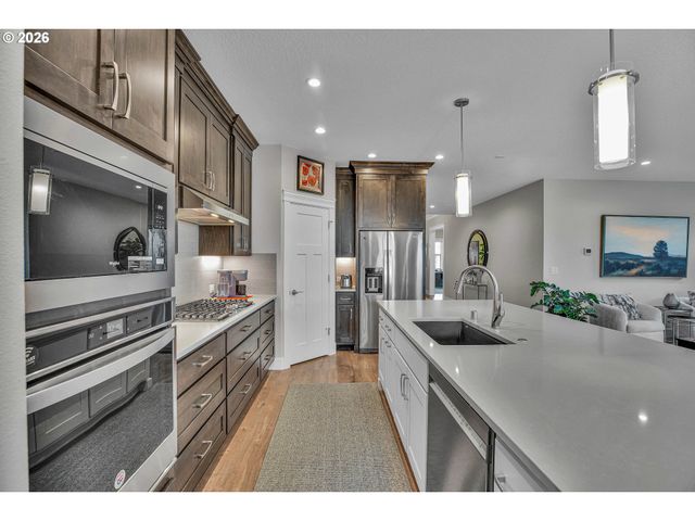 1225 S 44TH Ave, Ridgefield, WA 98642