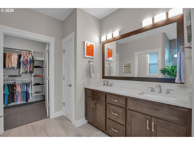 1225 S 44TH Ave, Ridgefield, WA 98642
