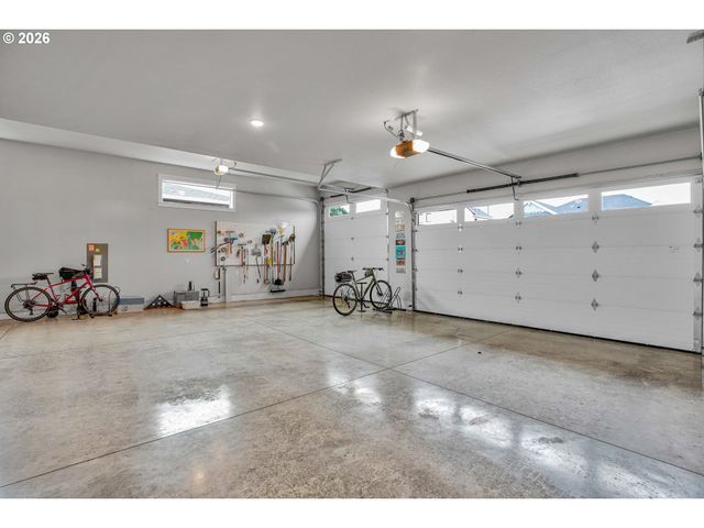 1225 S 44TH Ave, Ridgefield, WA 98642