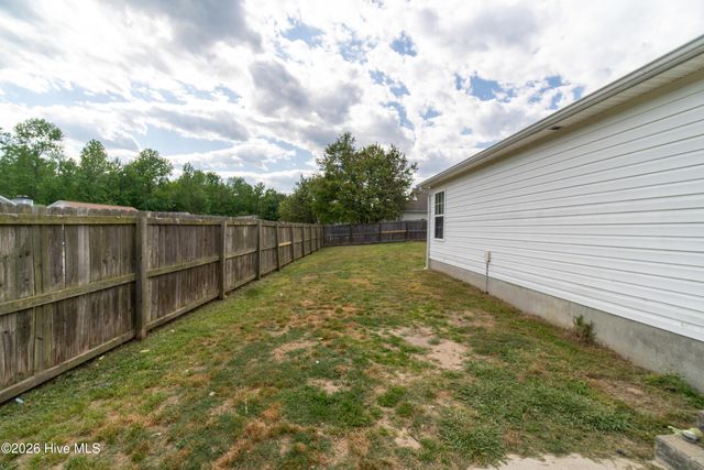 116 Eastgate Drive, Jacksonville, NC 28540