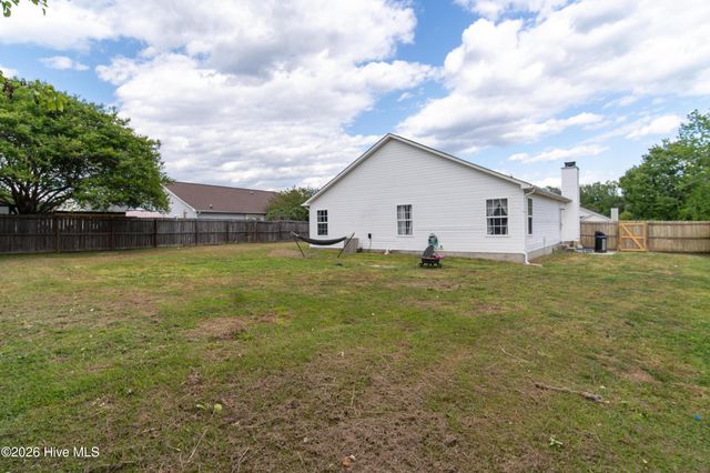 116 Eastgate Drive, Jacksonville, NC 28540