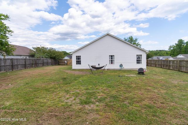 116 Eastgate Drive, Jacksonville, NC 28540