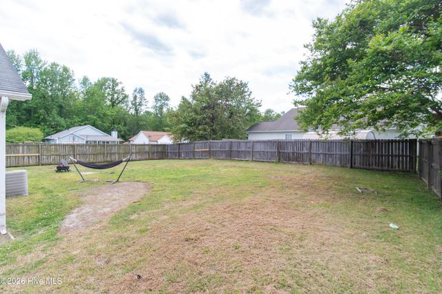 116 Eastgate Drive, Jacksonville, NC 28540