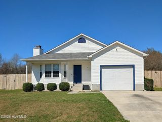 116 Eastgate Drive, Jacksonville, NC 28540