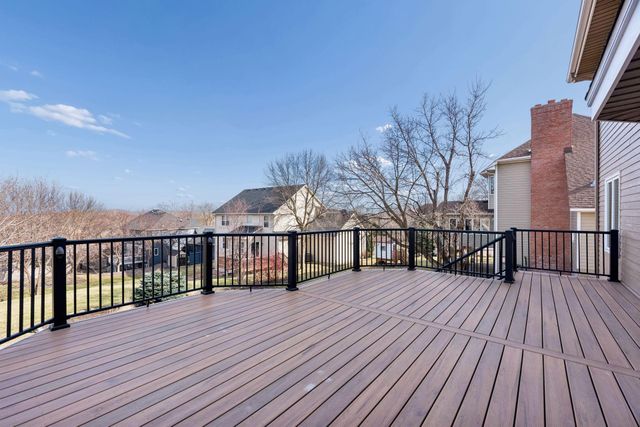 6206 Juneau Lane N, Maple Grove, MN 55311