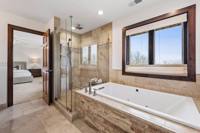 6206 Juneau Lane N, Maple Grove, MN 55311