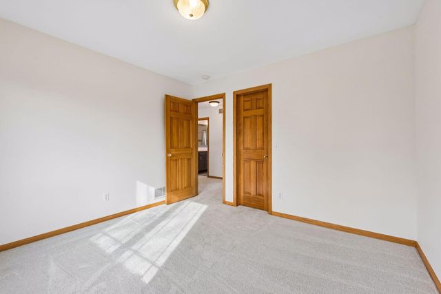 6206 Juneau Lane N, Maple Grove, MN 55311