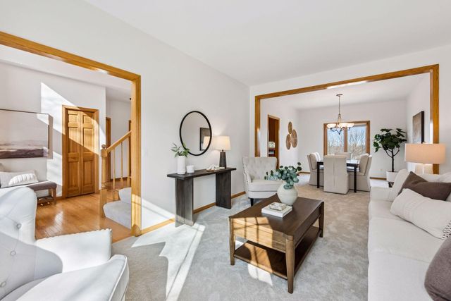 6206 Juneau Lane N, Maple Grove, MN 55311