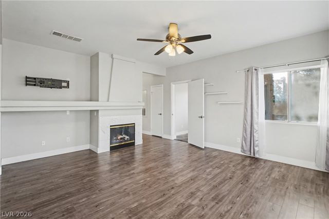 7450 South Eastern Avenue 1003, Las Vegas, NV 89123