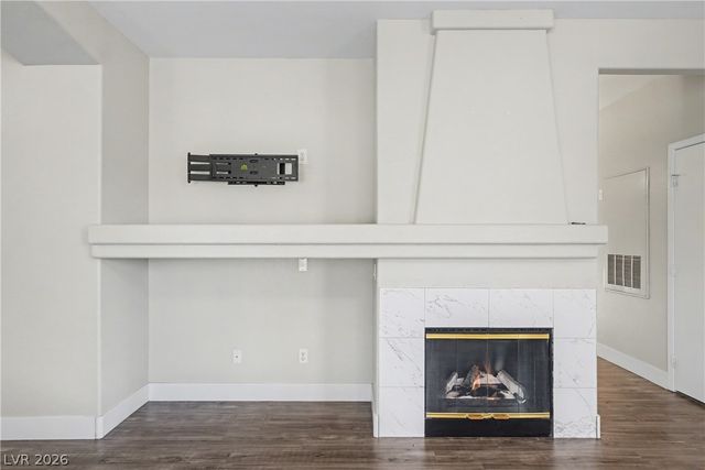 7450 South Eastern Avenue 1003, Las Vegas, NV 89123