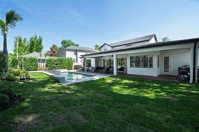 427 RAEHN STREET, Orlando, FL 32806