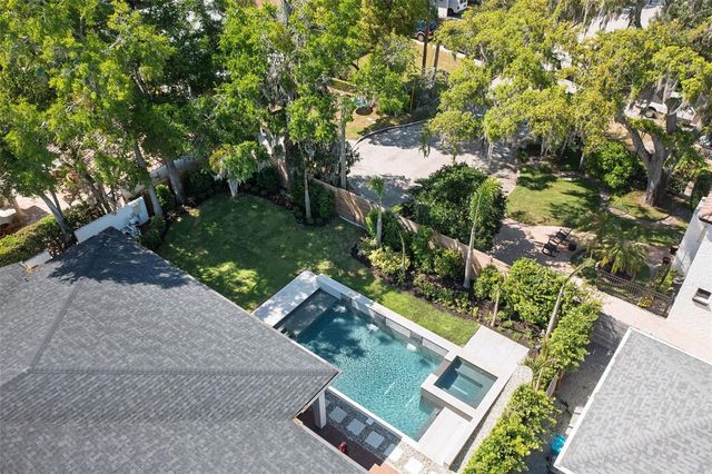 427 RAEHN STREET, Orlando, FL 32806