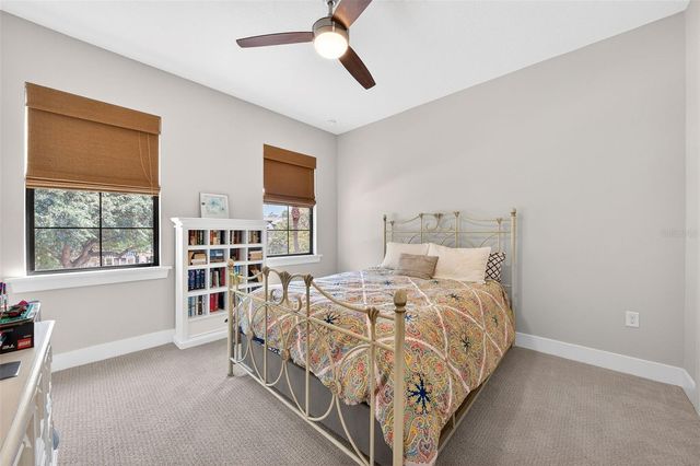 427 RAEHN STREET, Orlando, FL 32806