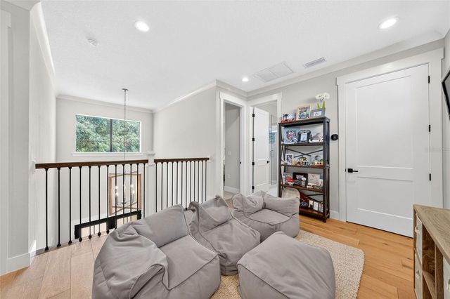 427 RAEHN STREET, Orlando, FL 32806