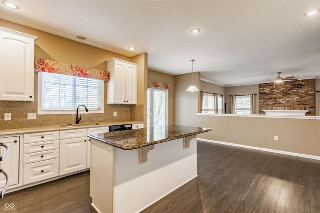 1032 Watertown Drive, Westfield, IN 46074