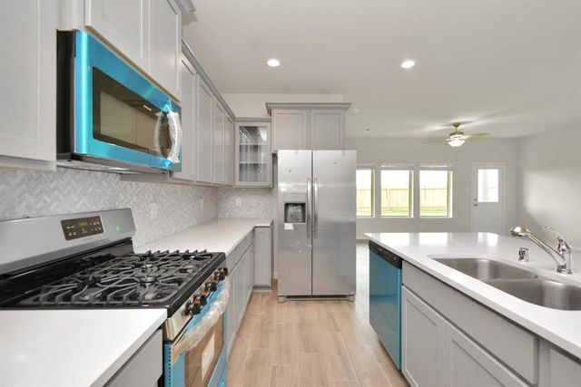 7926 Virginia Cypress Court, Cypress, TX 77433