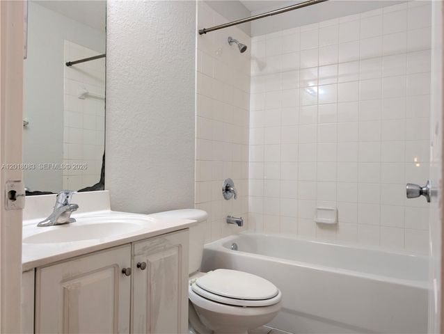 6009 SW 19th St 6009, North Lauderdale, FL 33068