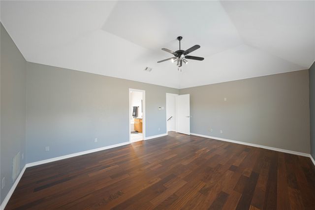 2016 Greenview Drive A, Carrollton, TX 75010