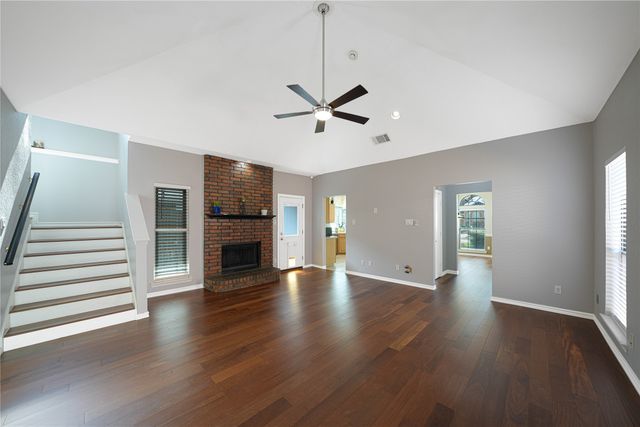 2016 Greenview Drive A, Carrollton, TX 75010