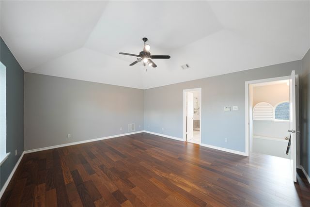 2016 Greenview Drive A, Carrollton, TX 75010