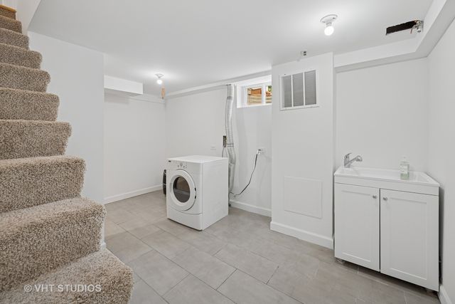115 E Lincoln Avenue, Barrington, IL 60010