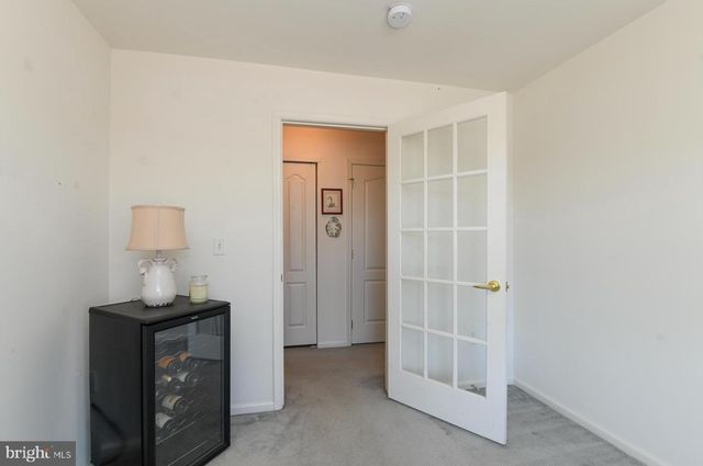 67 HIGHBRIDGE LN, West Deptford, NJ 08086