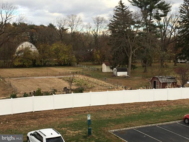 67 HIGHBRIDGE LN, West Deptford, NJ 08086