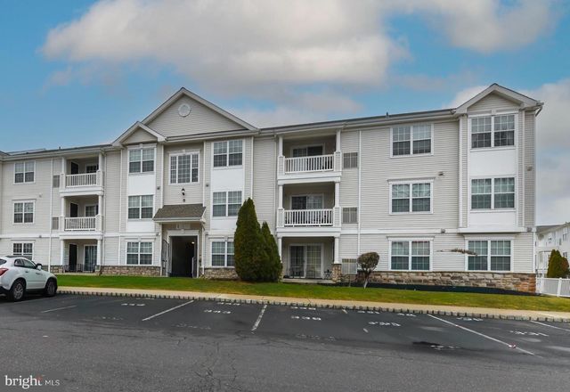 67 HIGHBRIDGE LN, West Deptford, NJ 08086