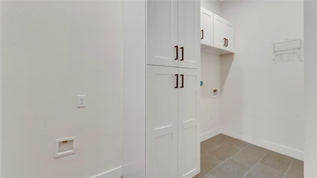 73 Wyndemere Drive, Montgomery, TX 77356
