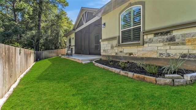 73 Wyndemere Drive, Montgomery, TX 77356