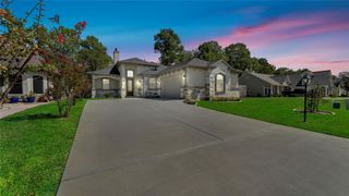 73 Wyndemere Drive, Montgomery, TX 77356